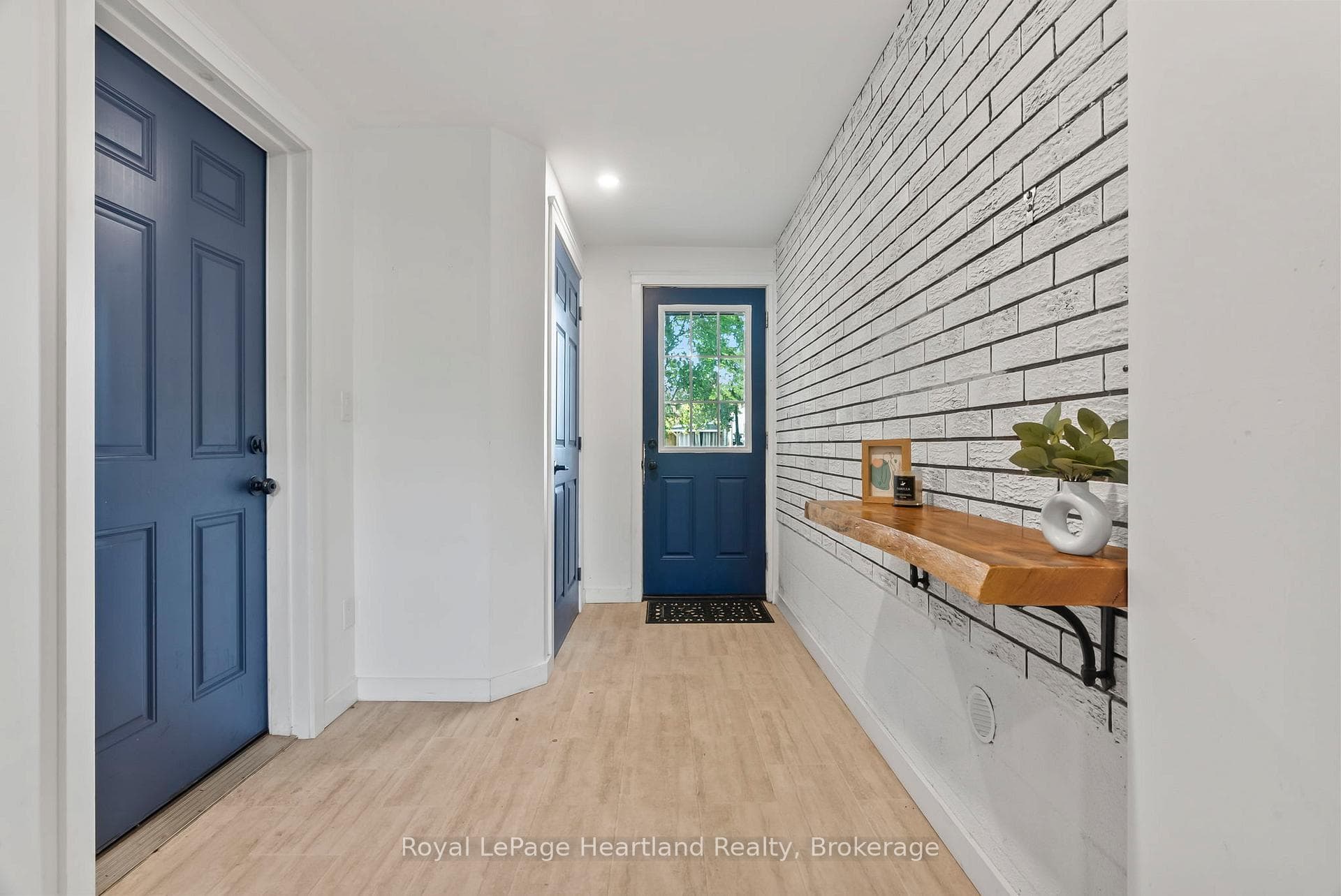 87 GEORGE Street photo 27