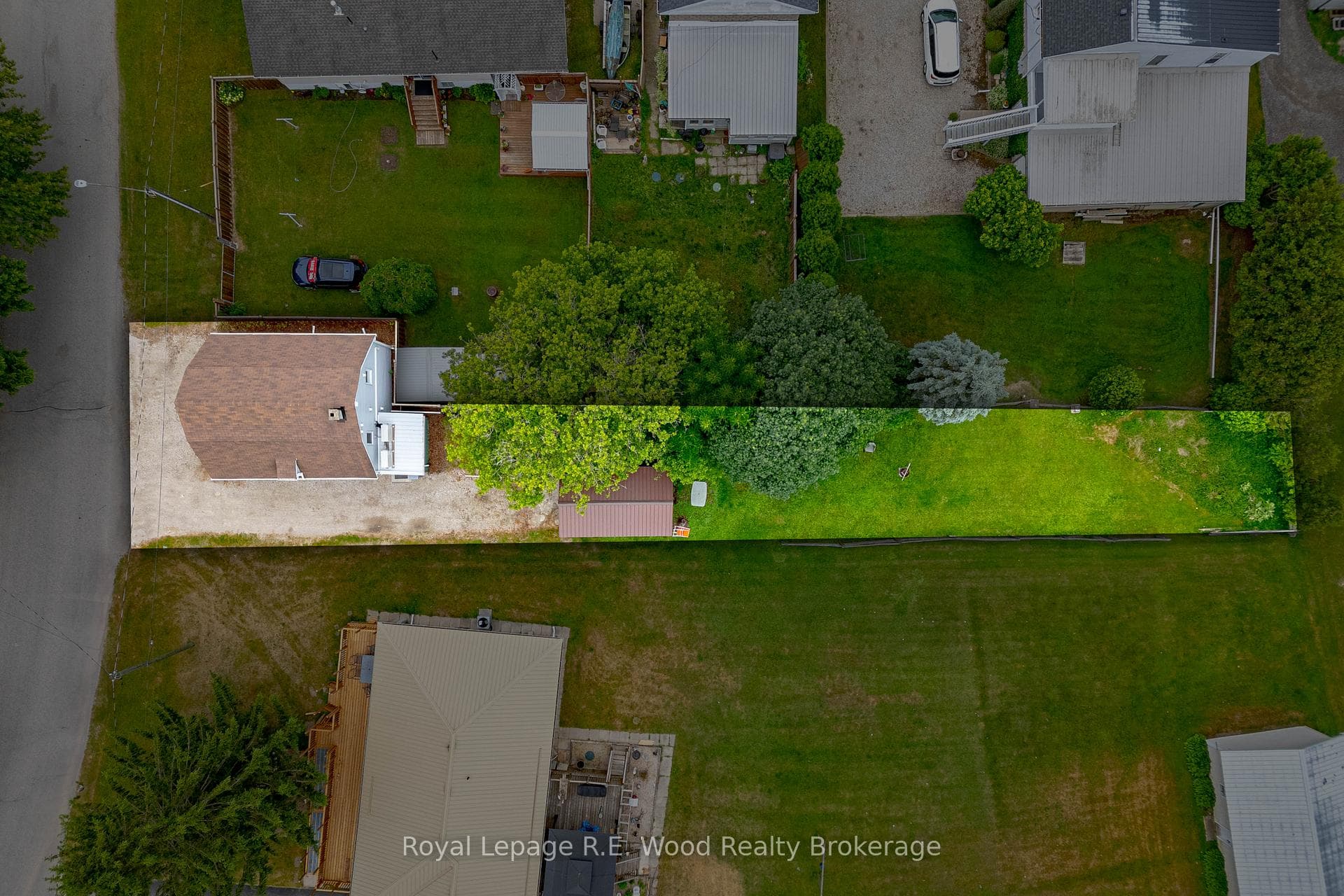 Approximate property lines from aerial view