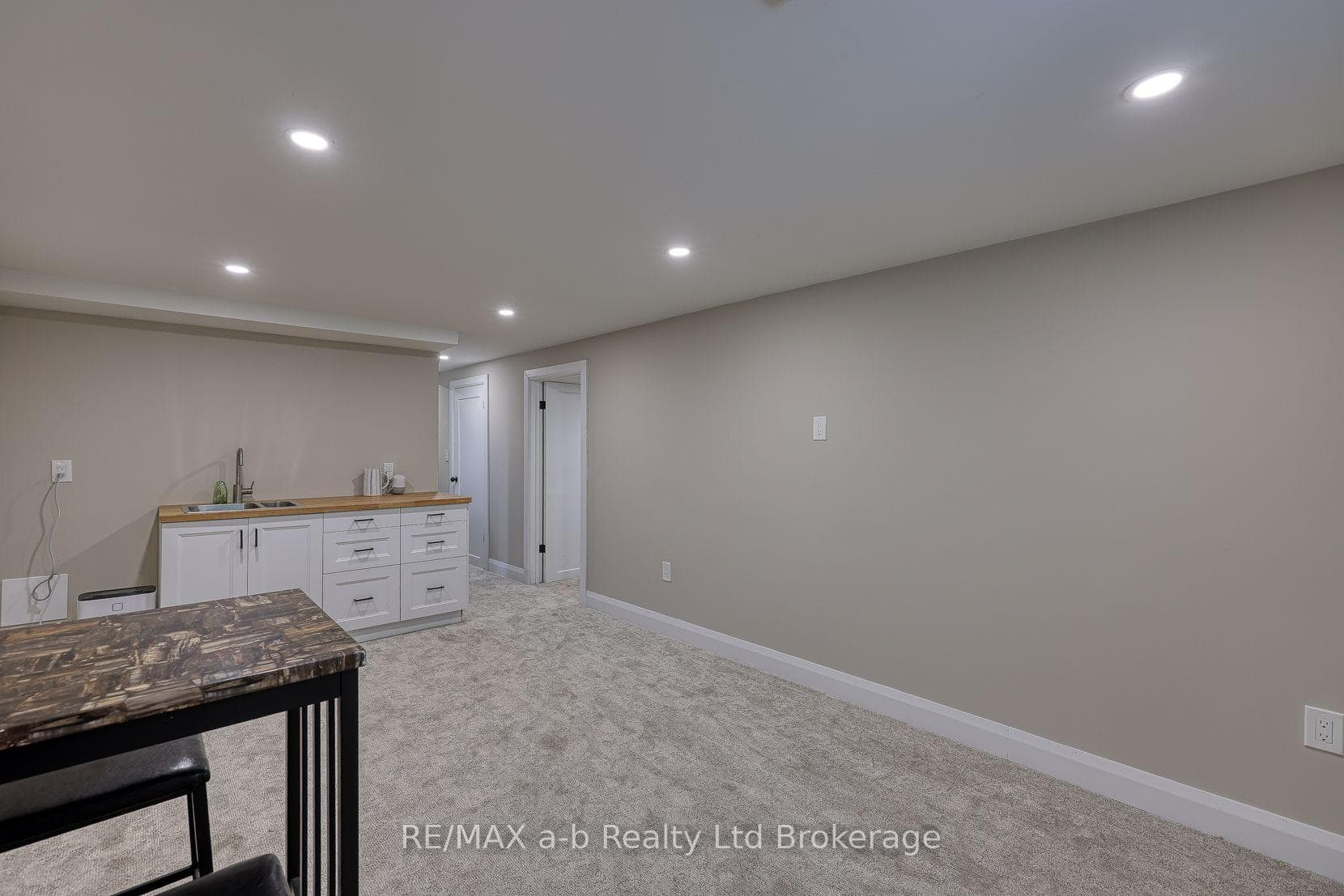 18 Chisholm Drive photo 35