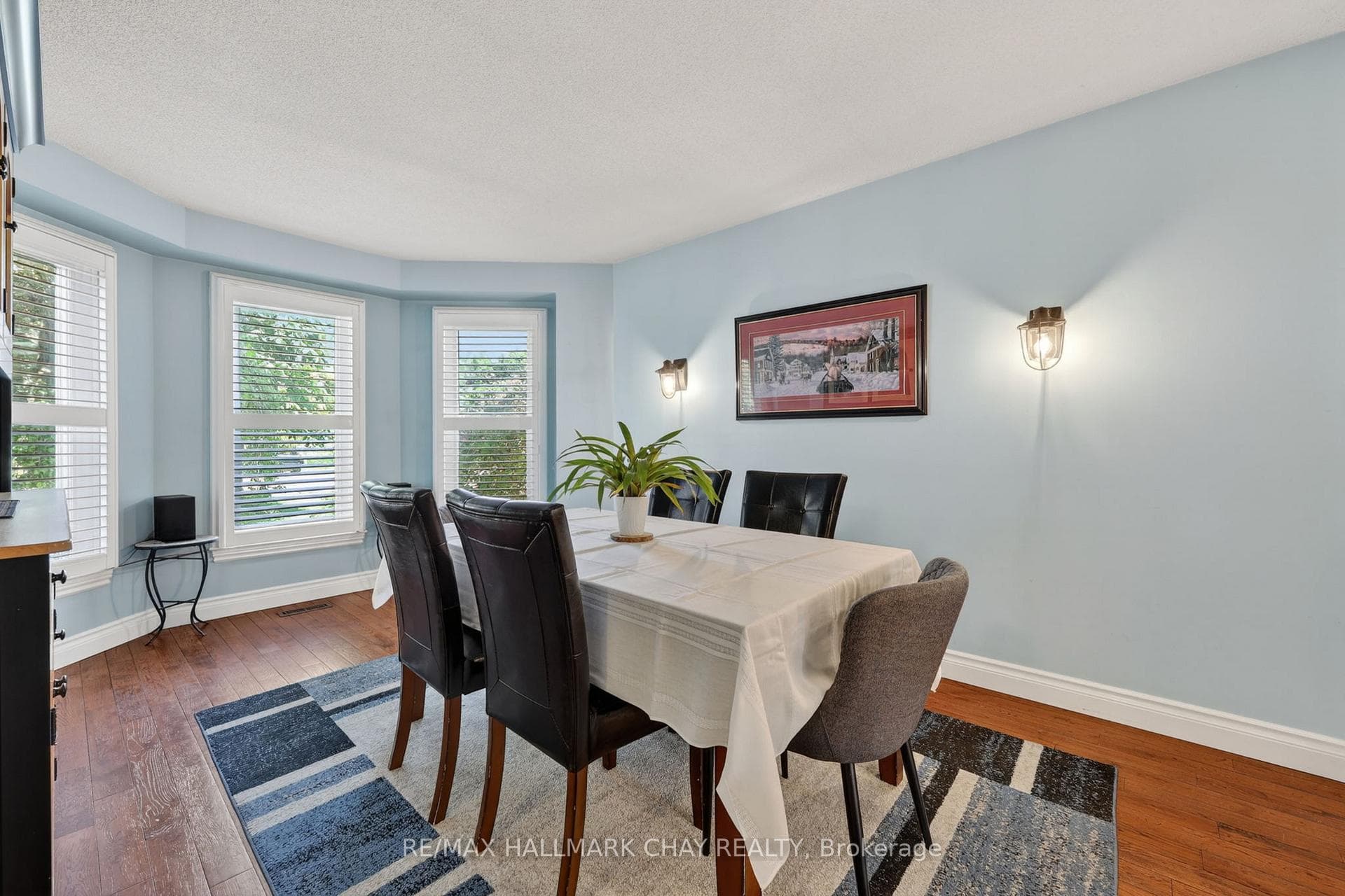 1885 Applewood Avenue photo 14