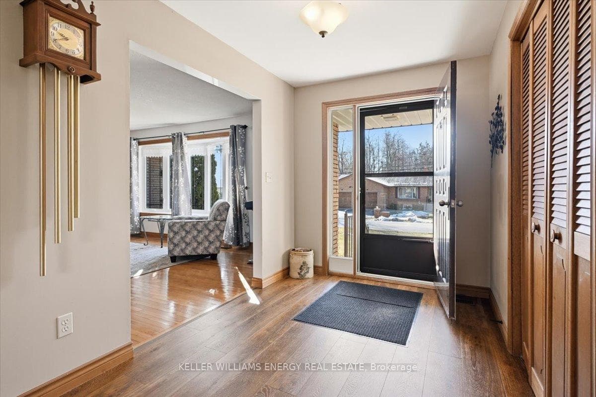 65 Irwin Road photo 2