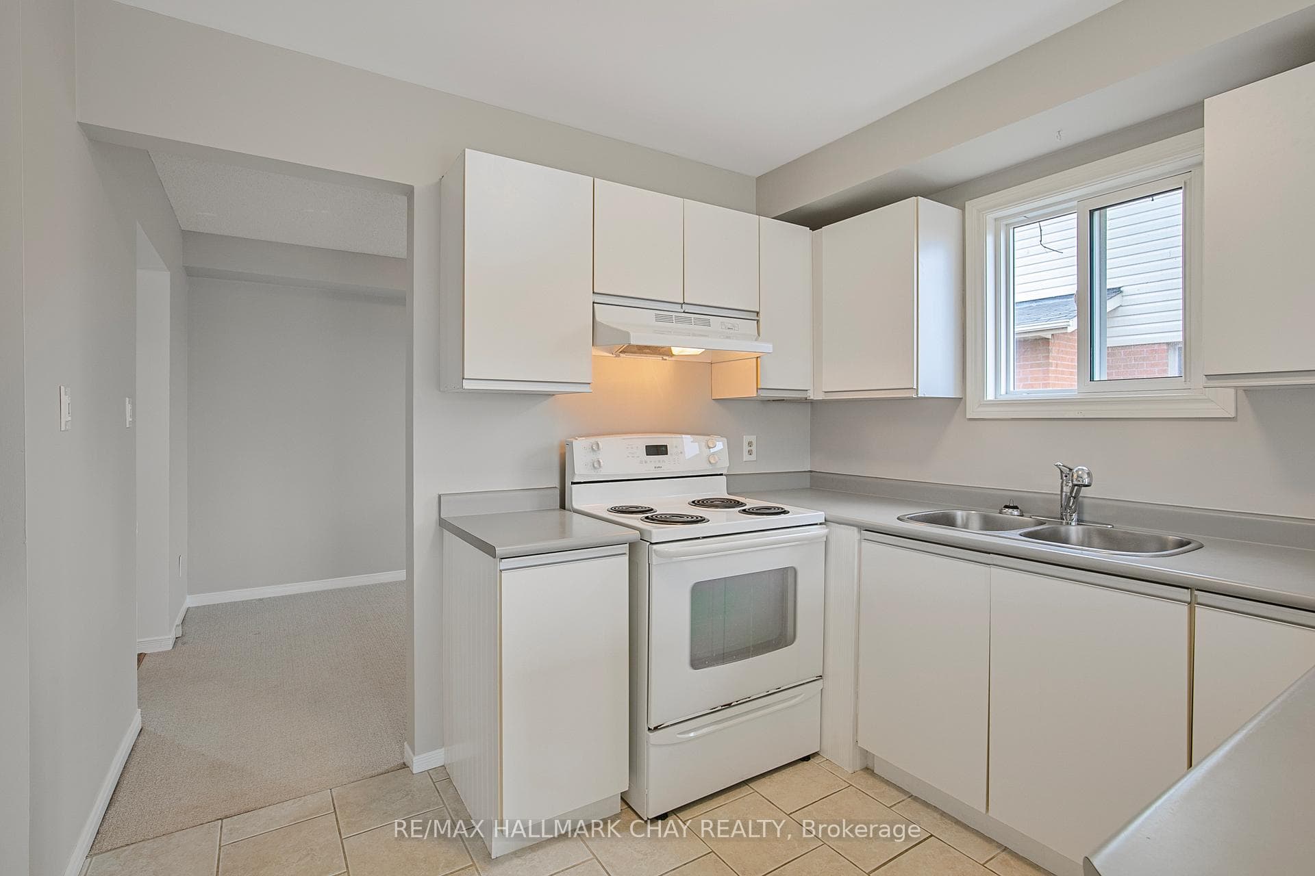 28 Quance Street photo 7