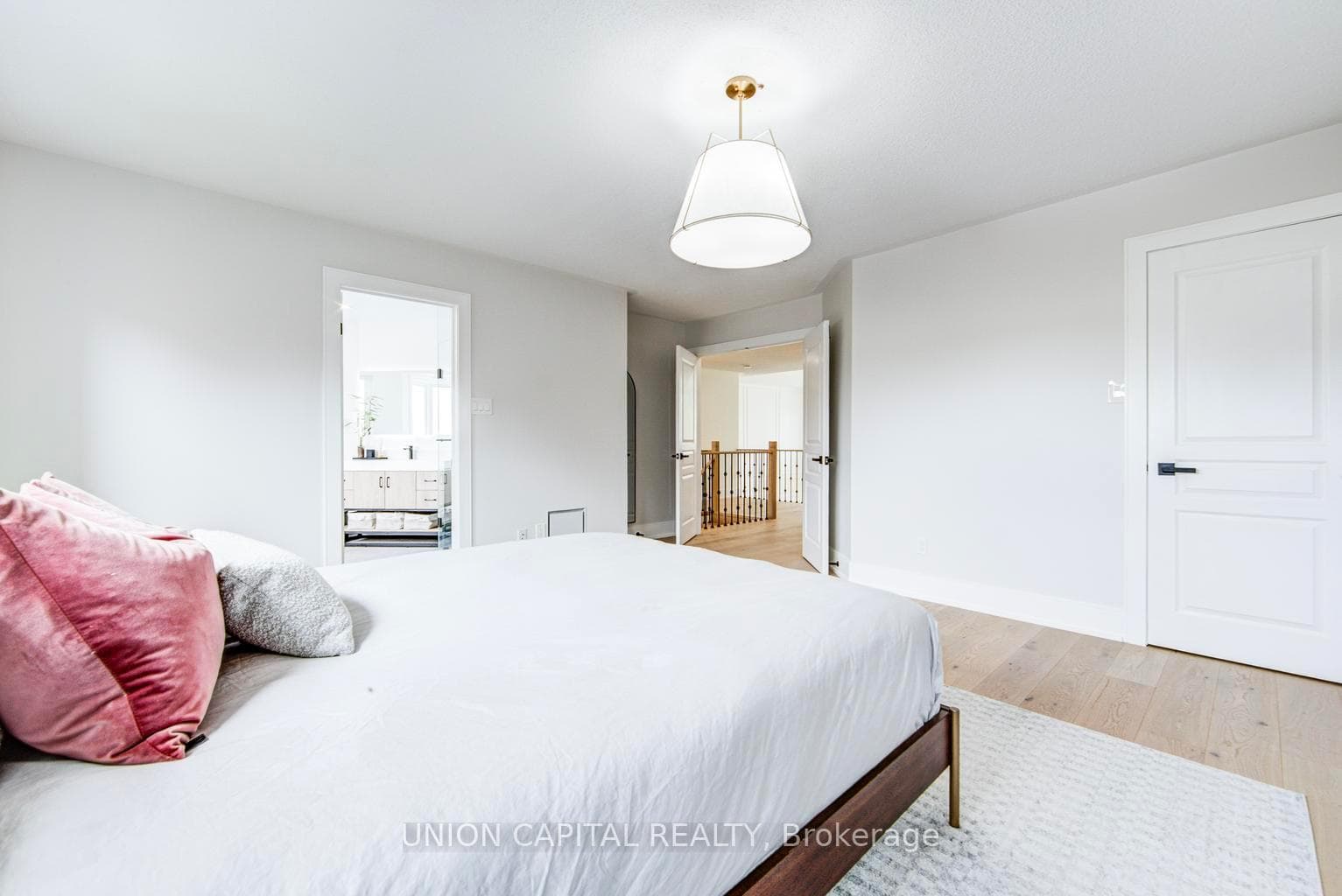69 Southbrook Crescent photo 27