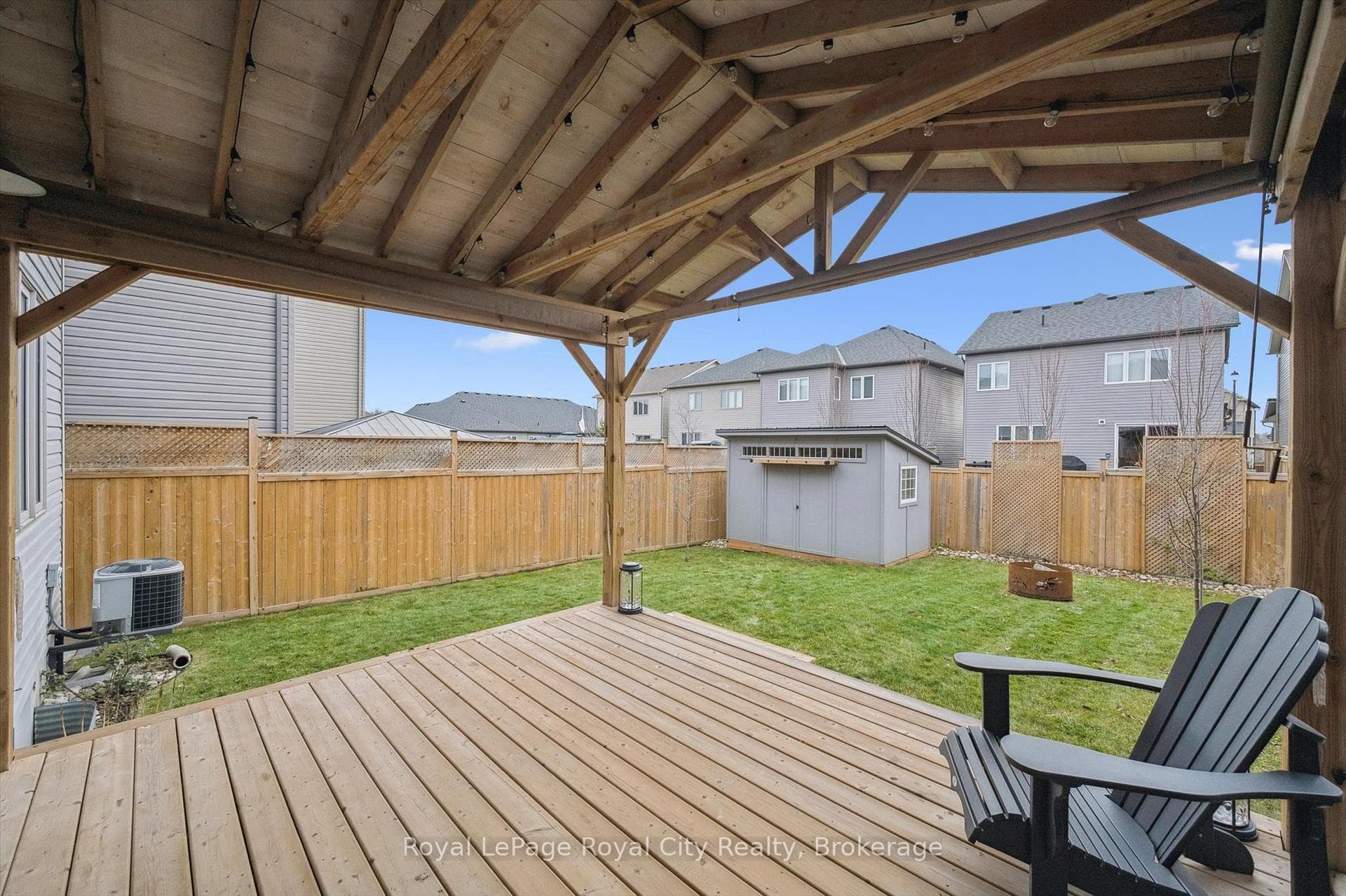 98 Kay Crescent photo 42