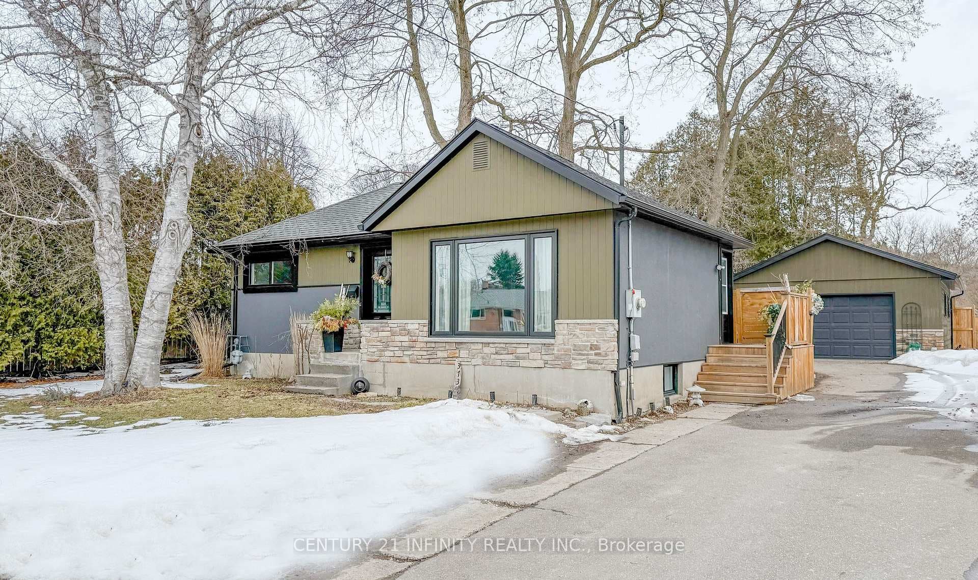 373 Grandview Street photo 4
