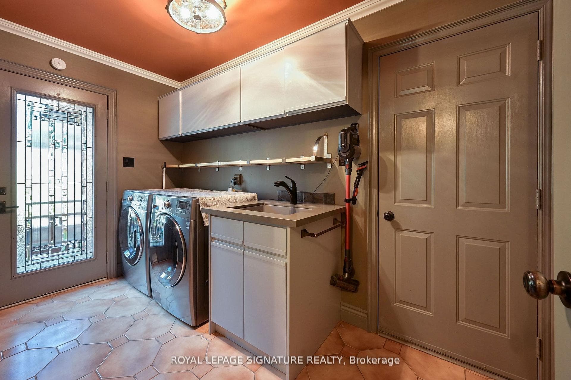 1191 Grange Road photo 21