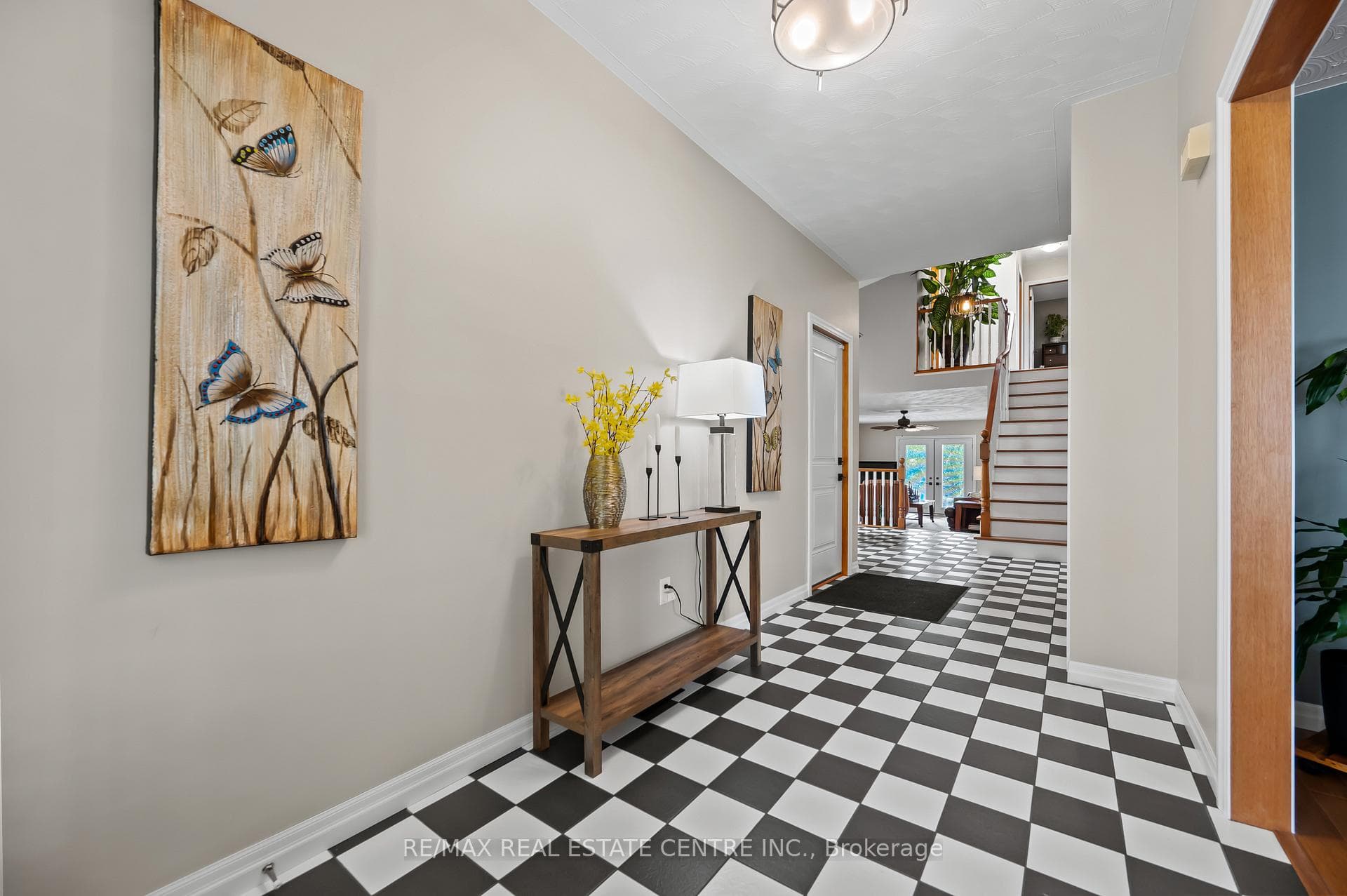 650 Champlain Boulevard photo 6