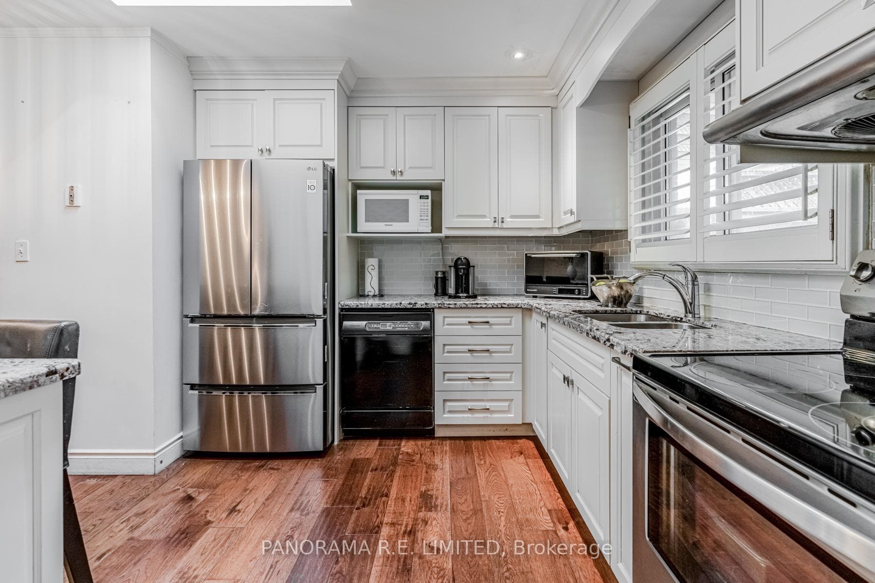 1201 Westerdam Road photo 12