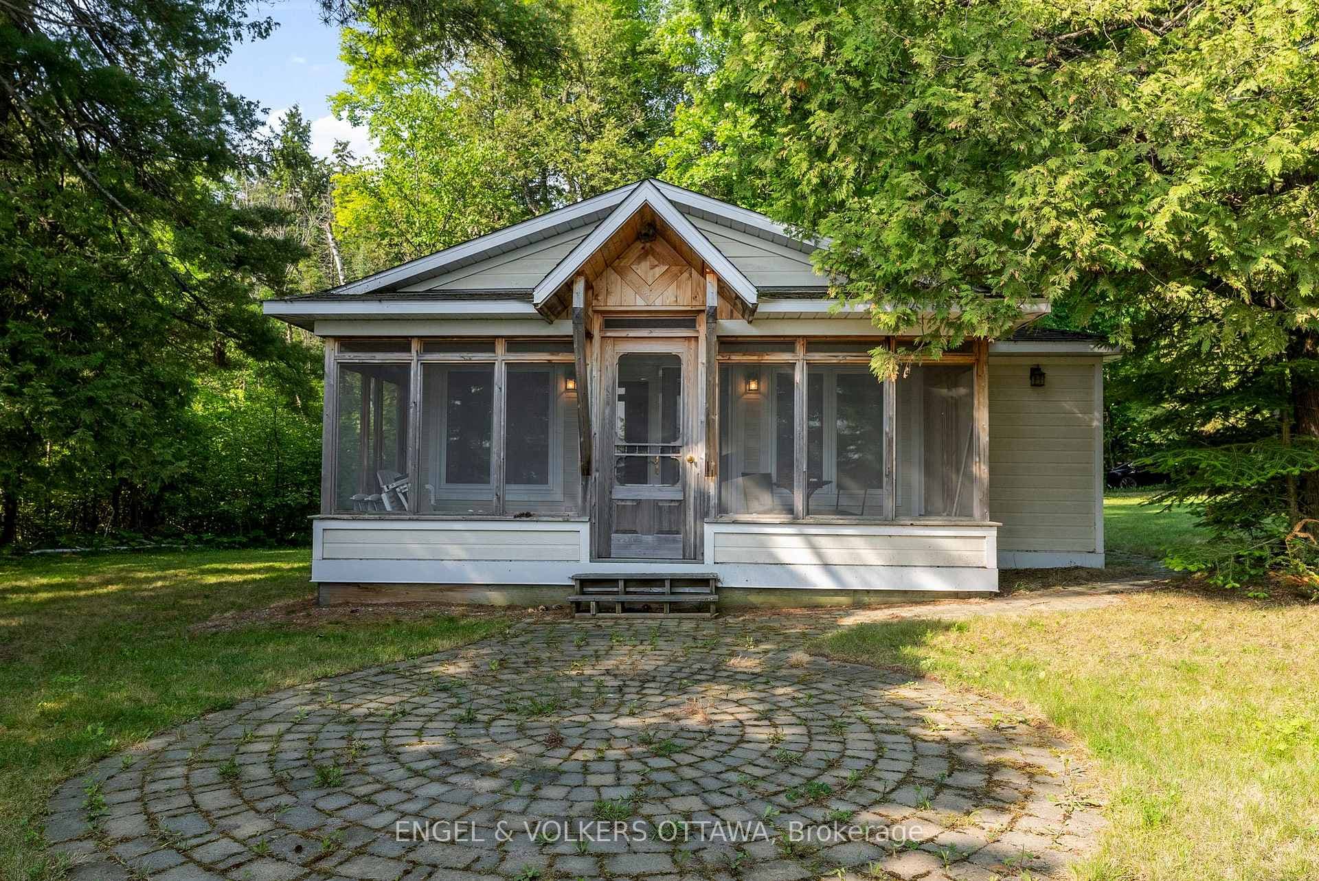 541 Morglan Lane photo 24