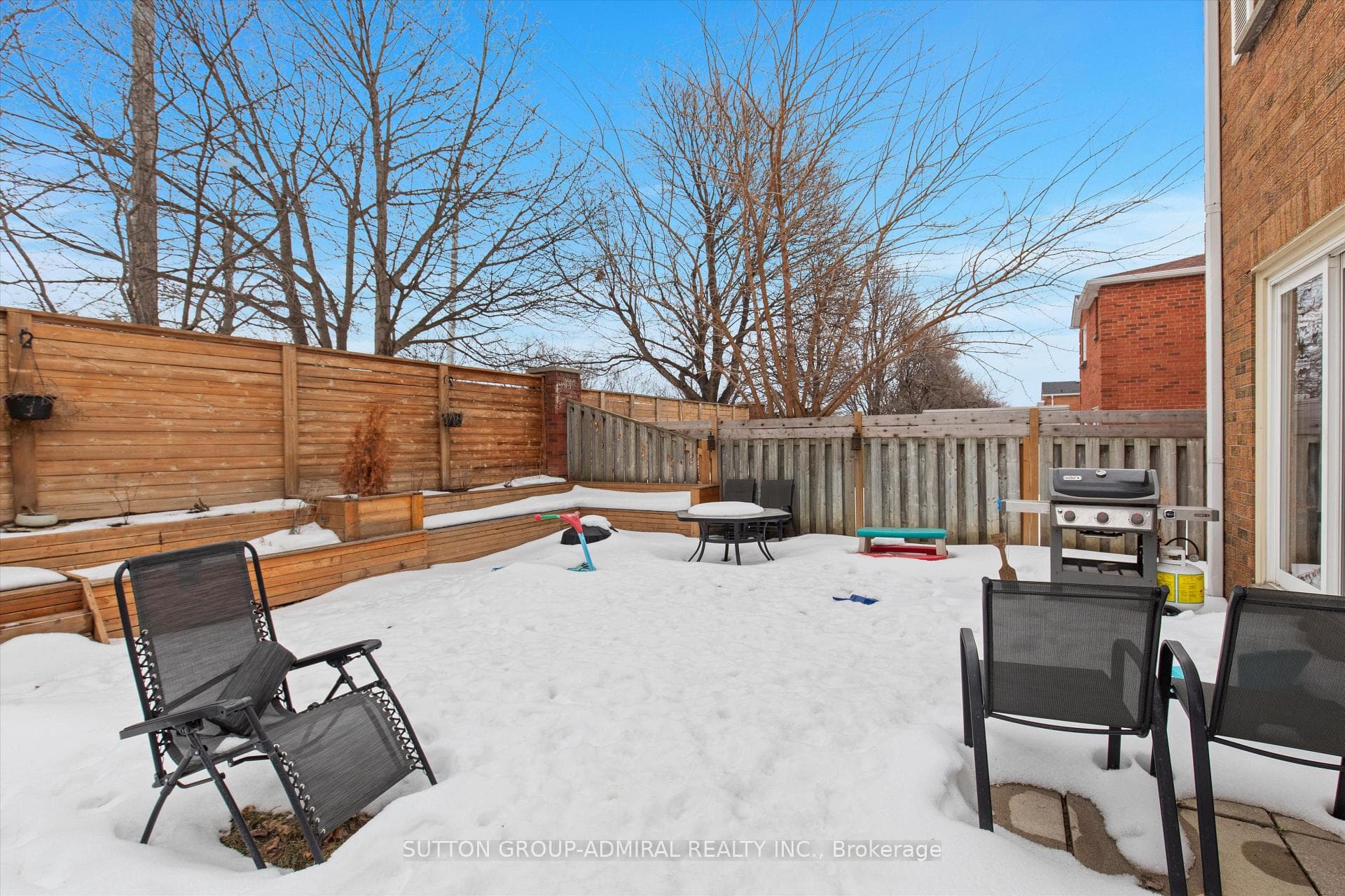 85 Pauline Court photo 31