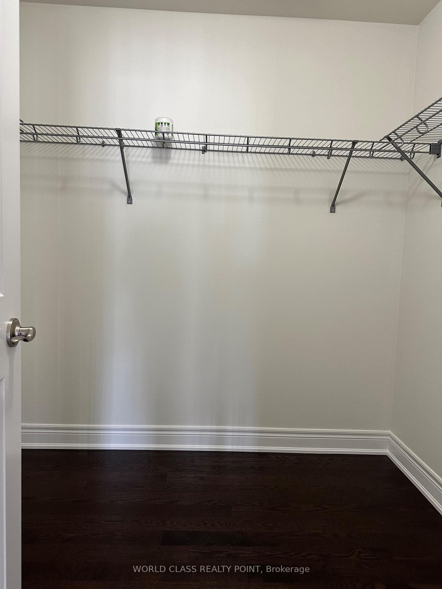 9 Lyle Way photo 16