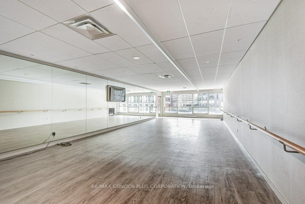 1001 Bay Street Unit 2515 photo 29