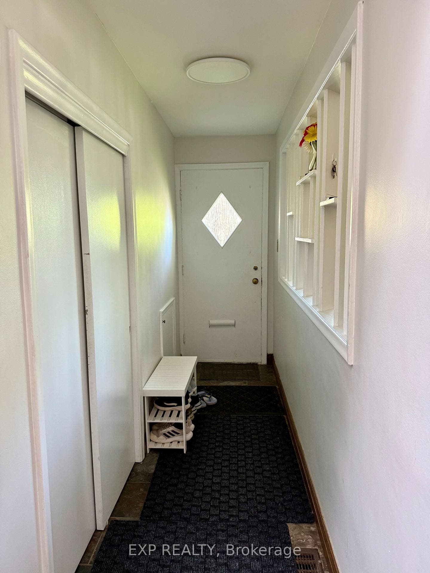 6 Mid Pines Road Unit Upper photo 18