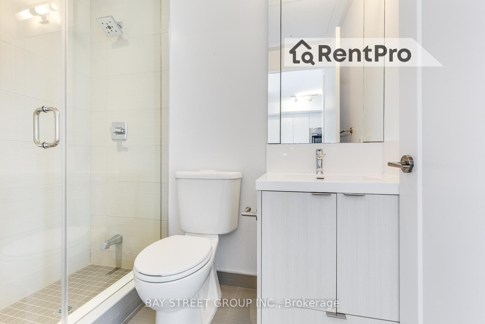 101 Erskine Avenue Unit 2813 photo 25