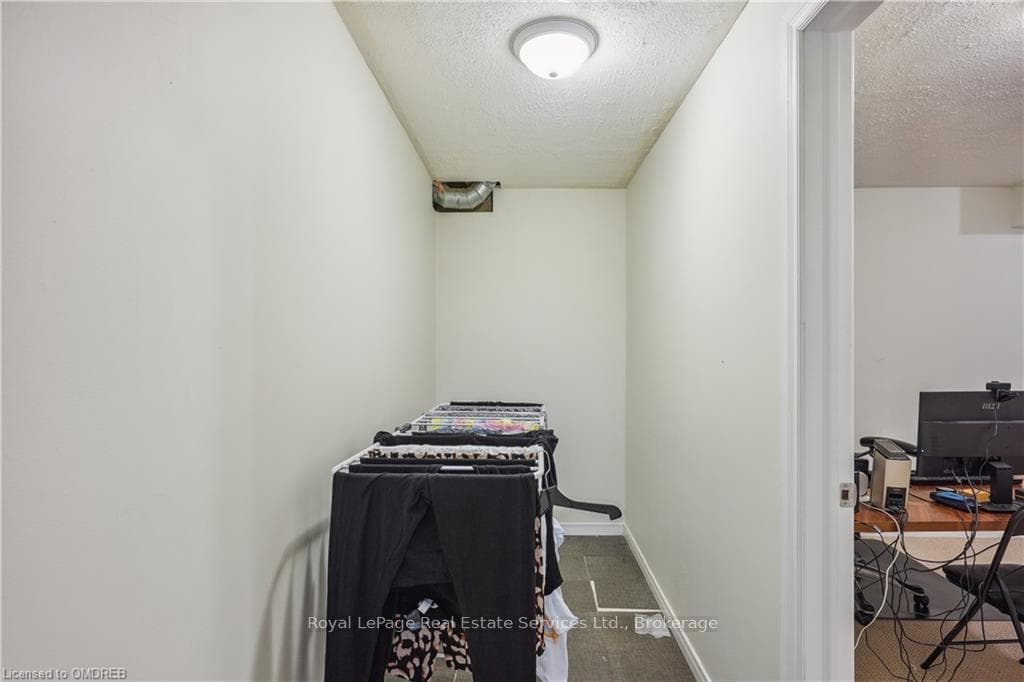 2262 RIDGE N/A photo 33