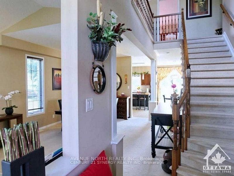 521 JODI Court photo 2