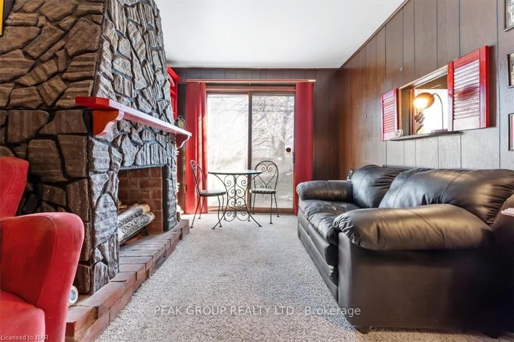 5266 STANLEY Avenue photo 12