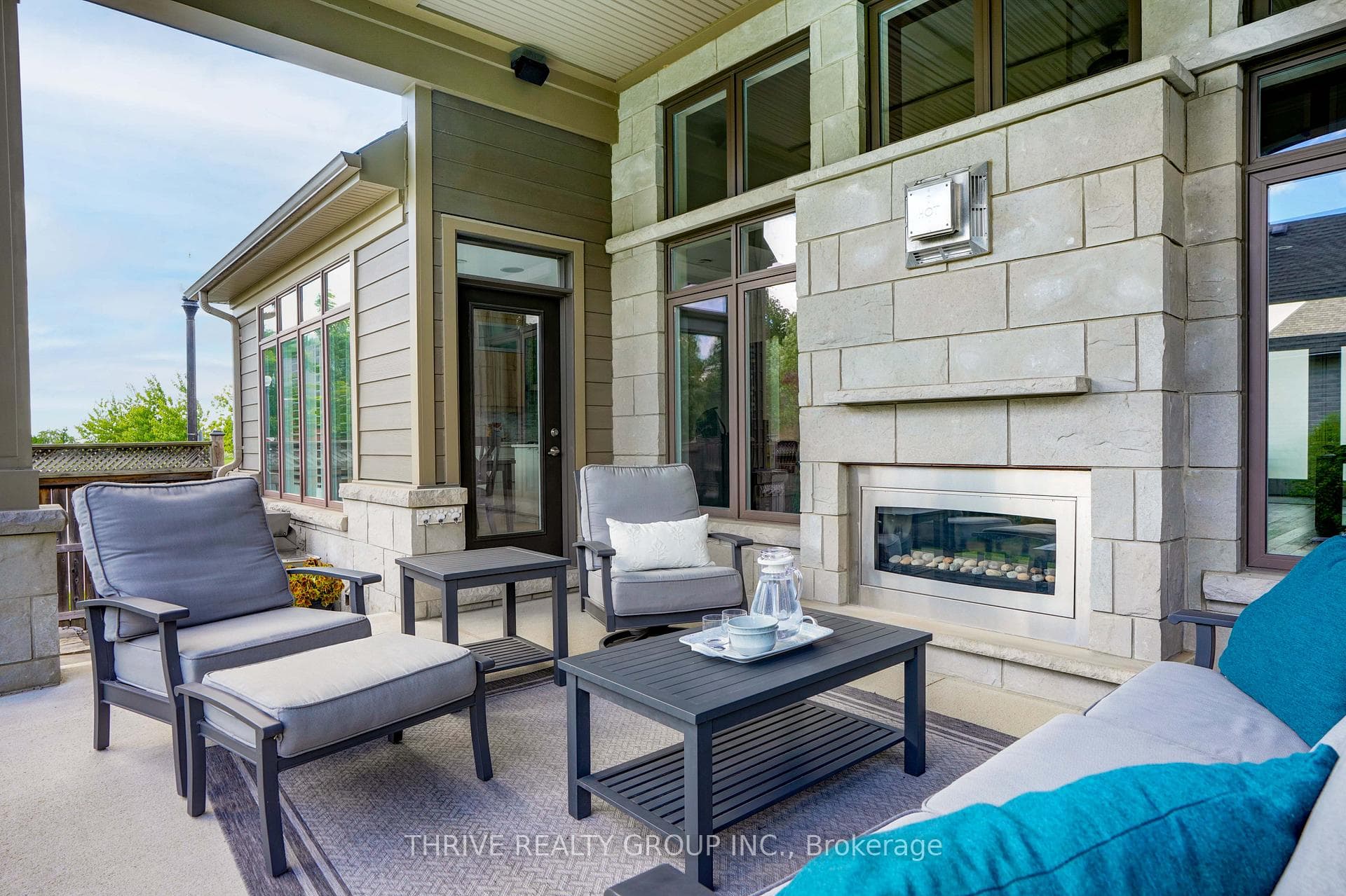 Covered patio with fireplace