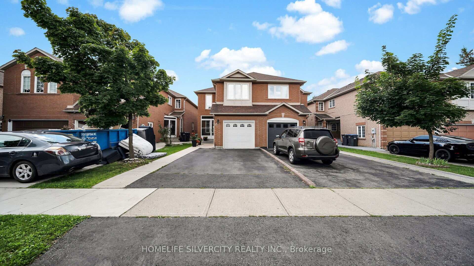 45 Lauraglen Crescent photo 1