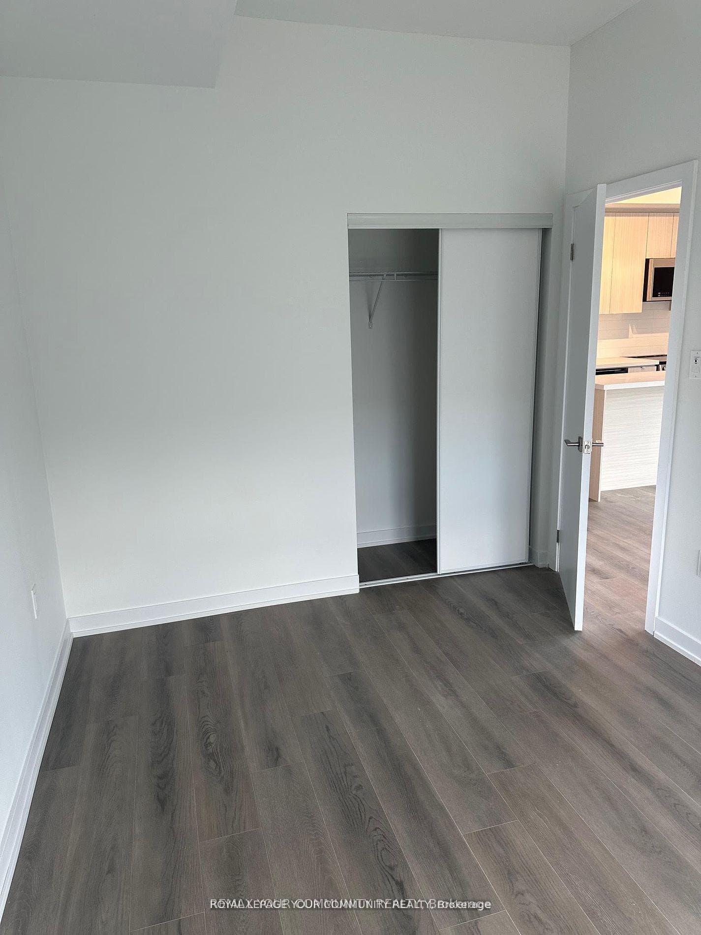 2433 Dufferin Street Unit 313 photo 4