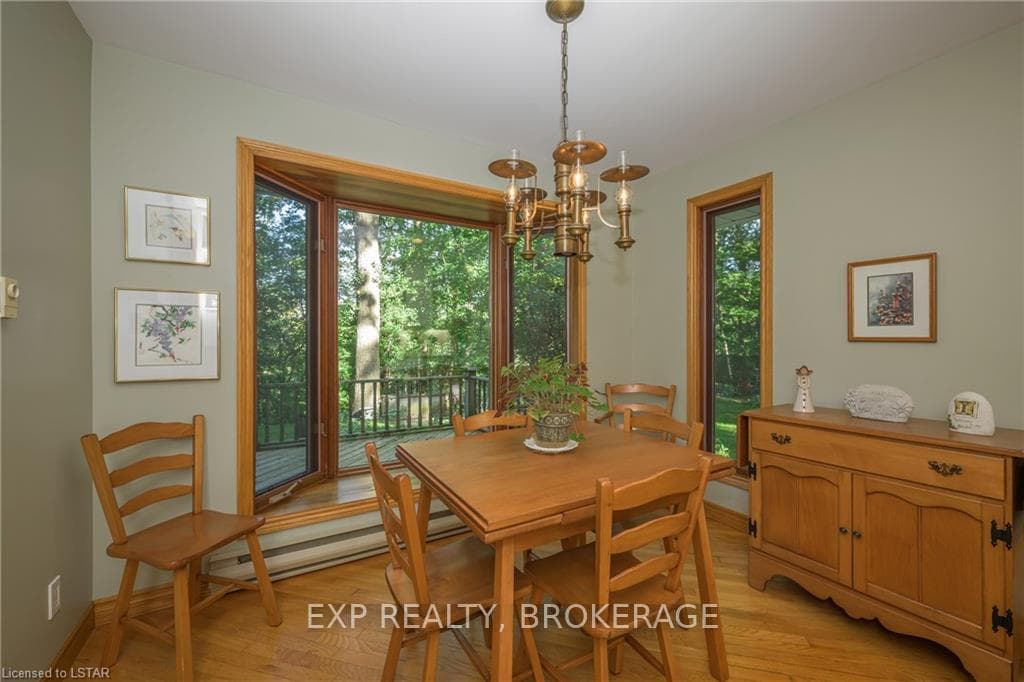 38 BRAEMAR Crescent photo 12