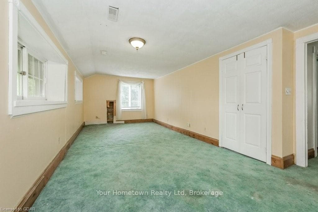 619 ORANGEVILLE Road photo 14