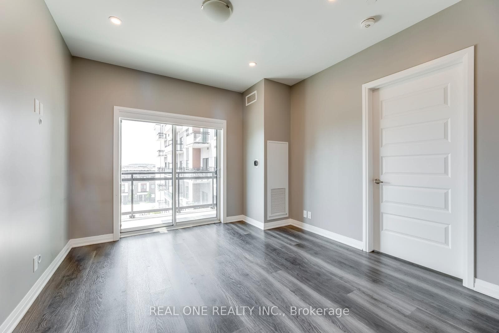 102 Grovewood Common N/A Unit 438 photo 10