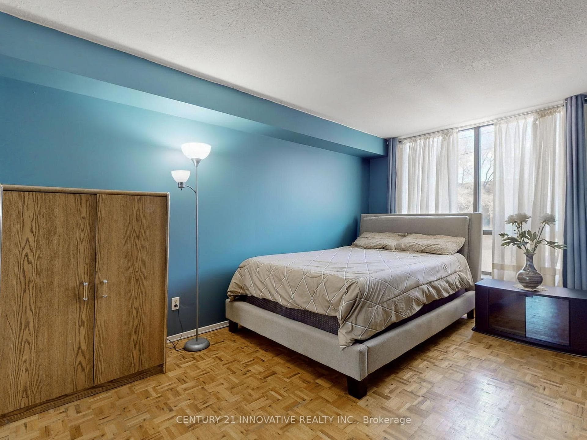 250 Jarvis Street Unit 203 photo 17
