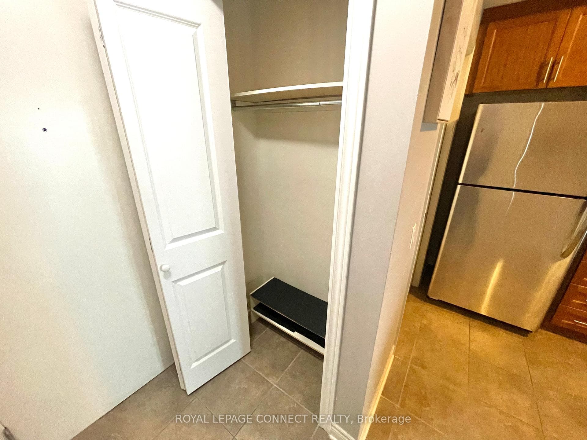 1379 Costigan Road Unit 612 photo 4