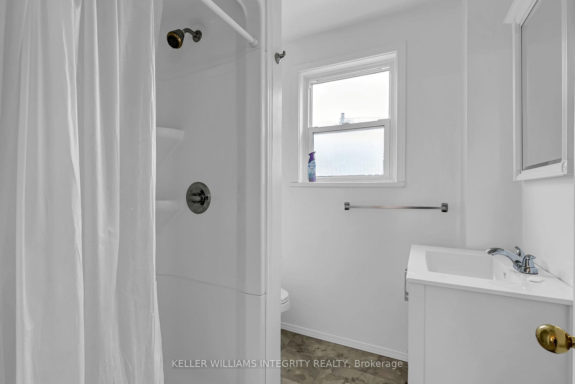 42 Kenyon Street photo 7