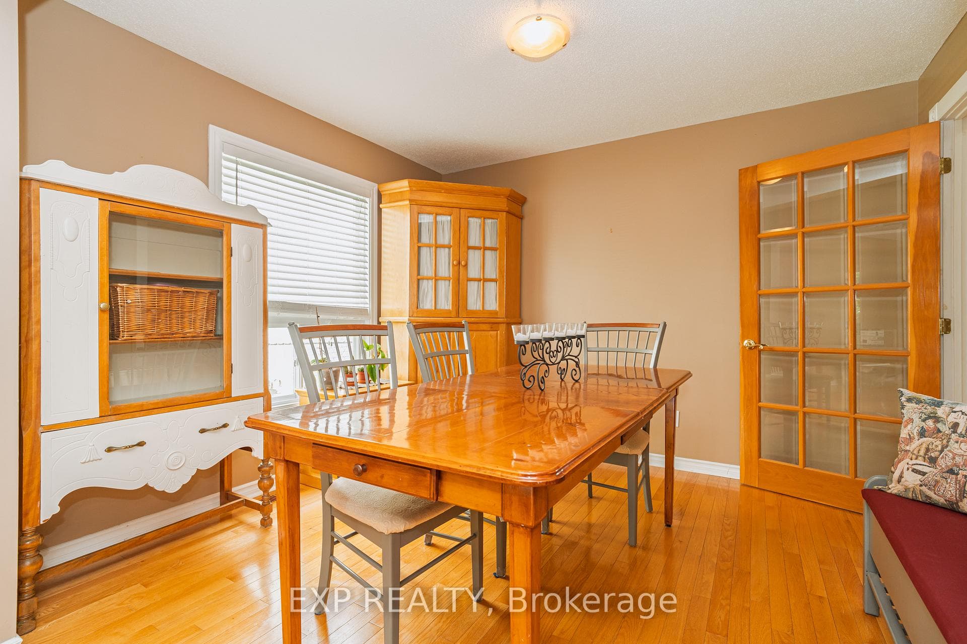 1508 Roberval Avenue photo 6