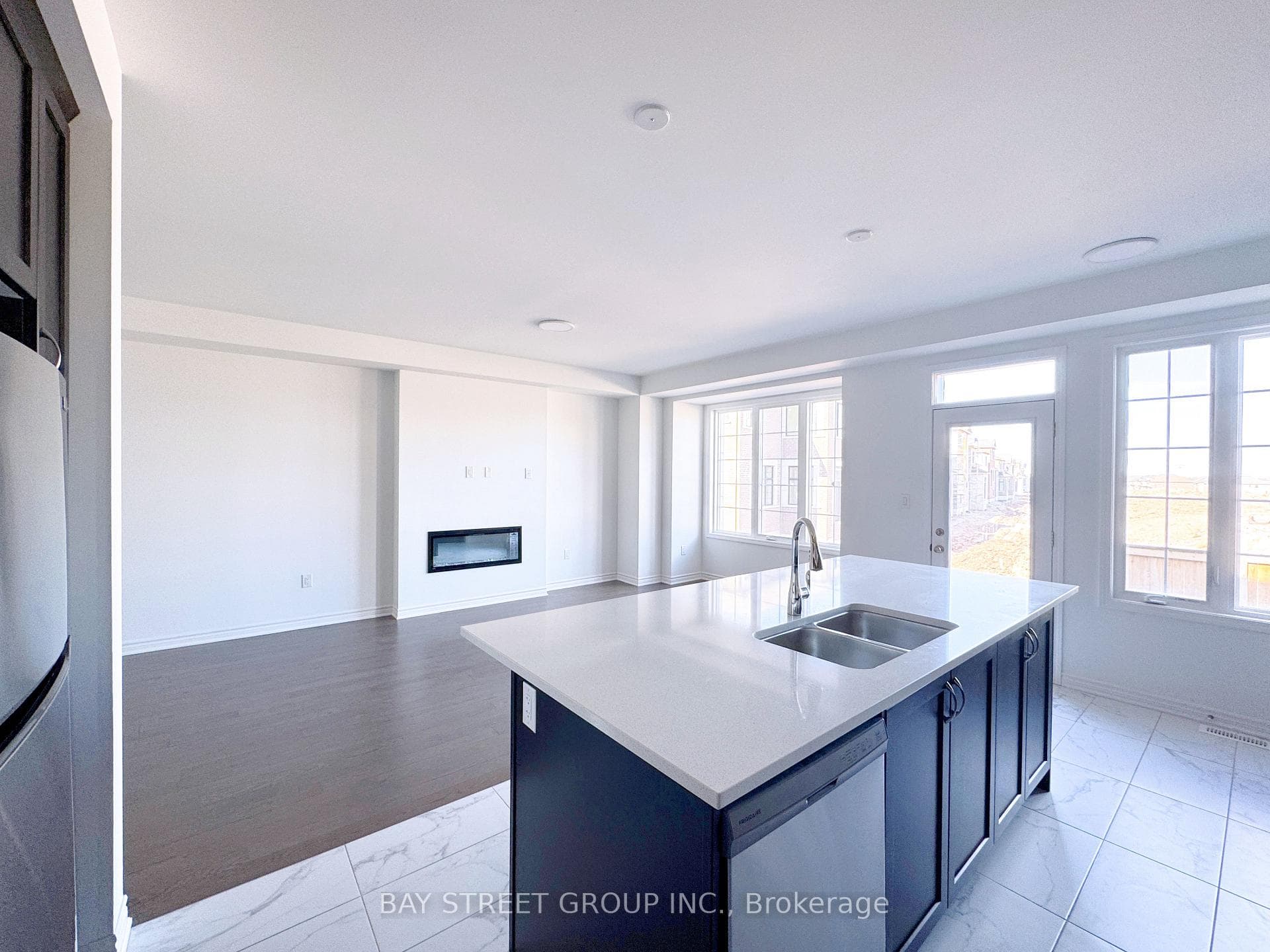 3139 John McKay Boulevard photo 10