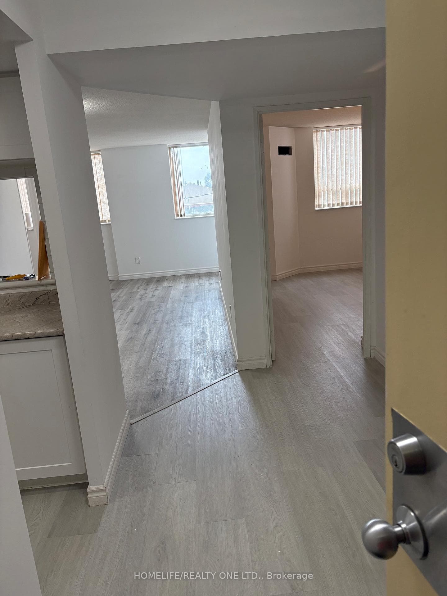 2466 Eglinton Avenue Unit 202 photo 7