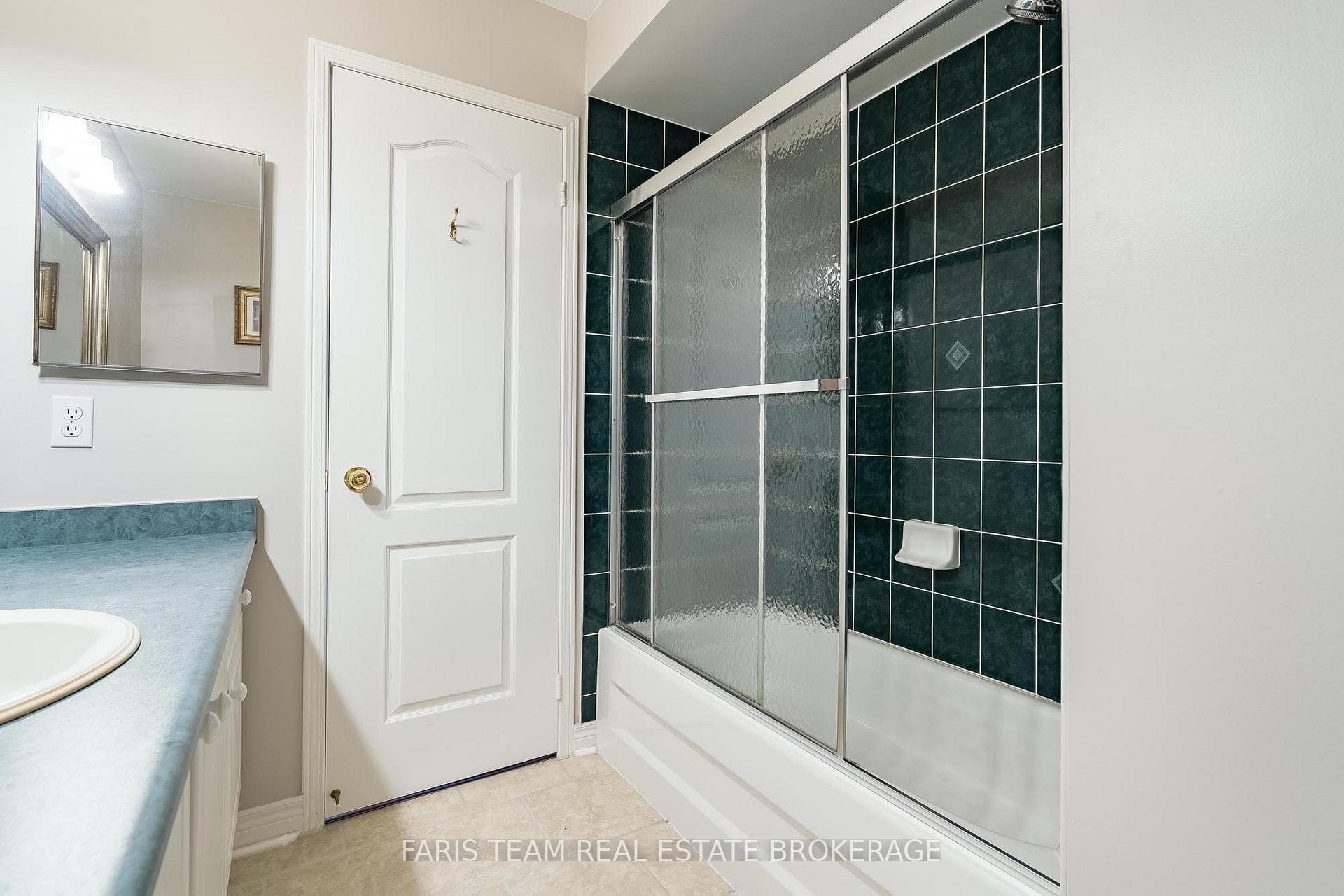 128 Holgate Street photo 28