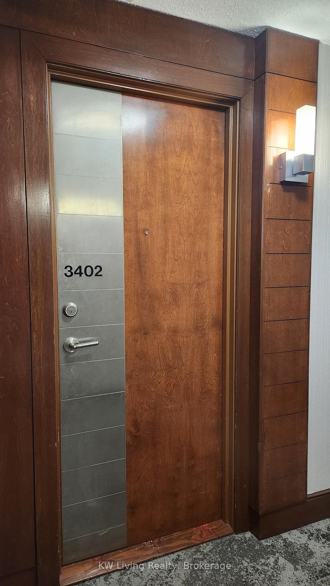 310 Burnhamthorpe Road Unit 3402 photo 3