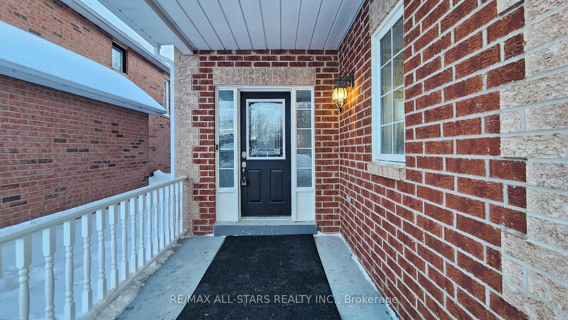 88 Bolton Drive photo 3