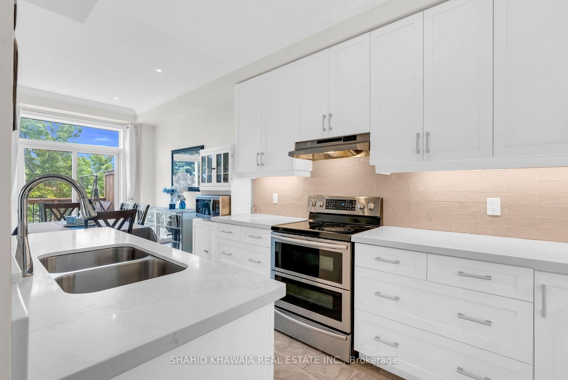 49 Candlewood Court photo 16