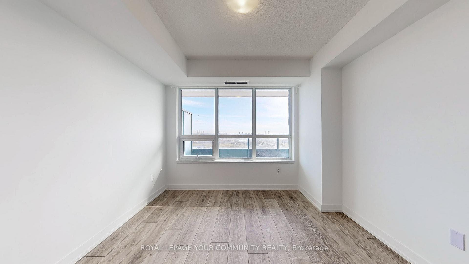 1455 Celebration Drive Unit 1501 photo 10