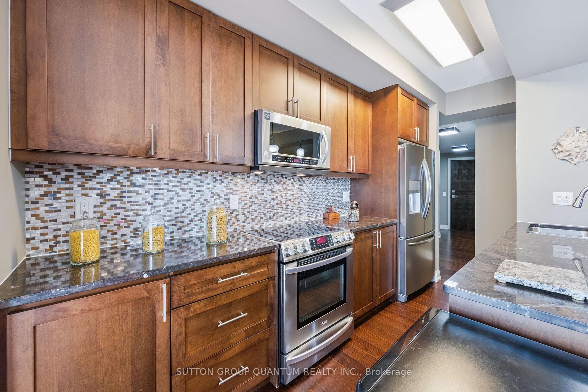 85 The Donway West N/A Unit 805 photo 6