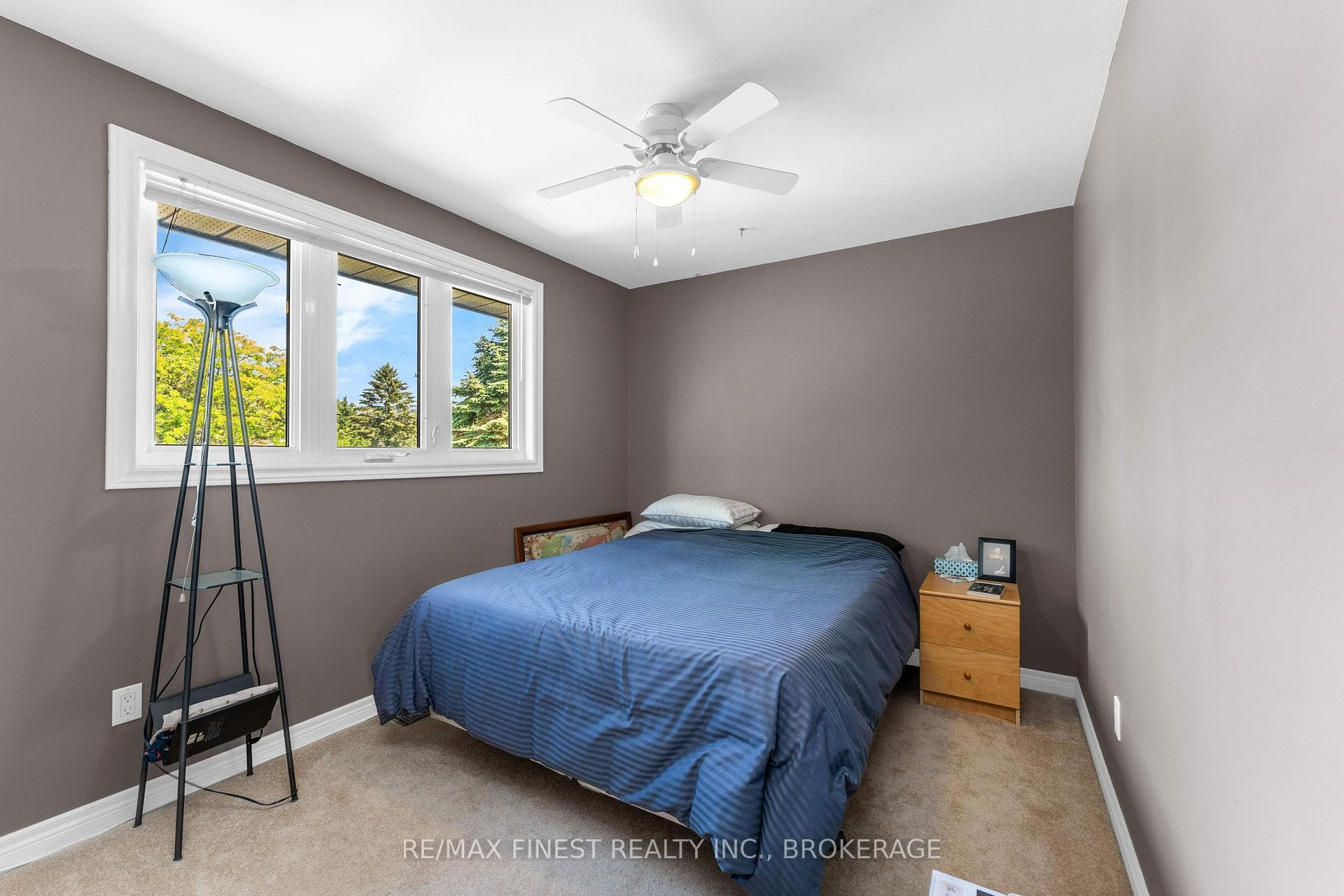 943 Newhall Drive photo 28