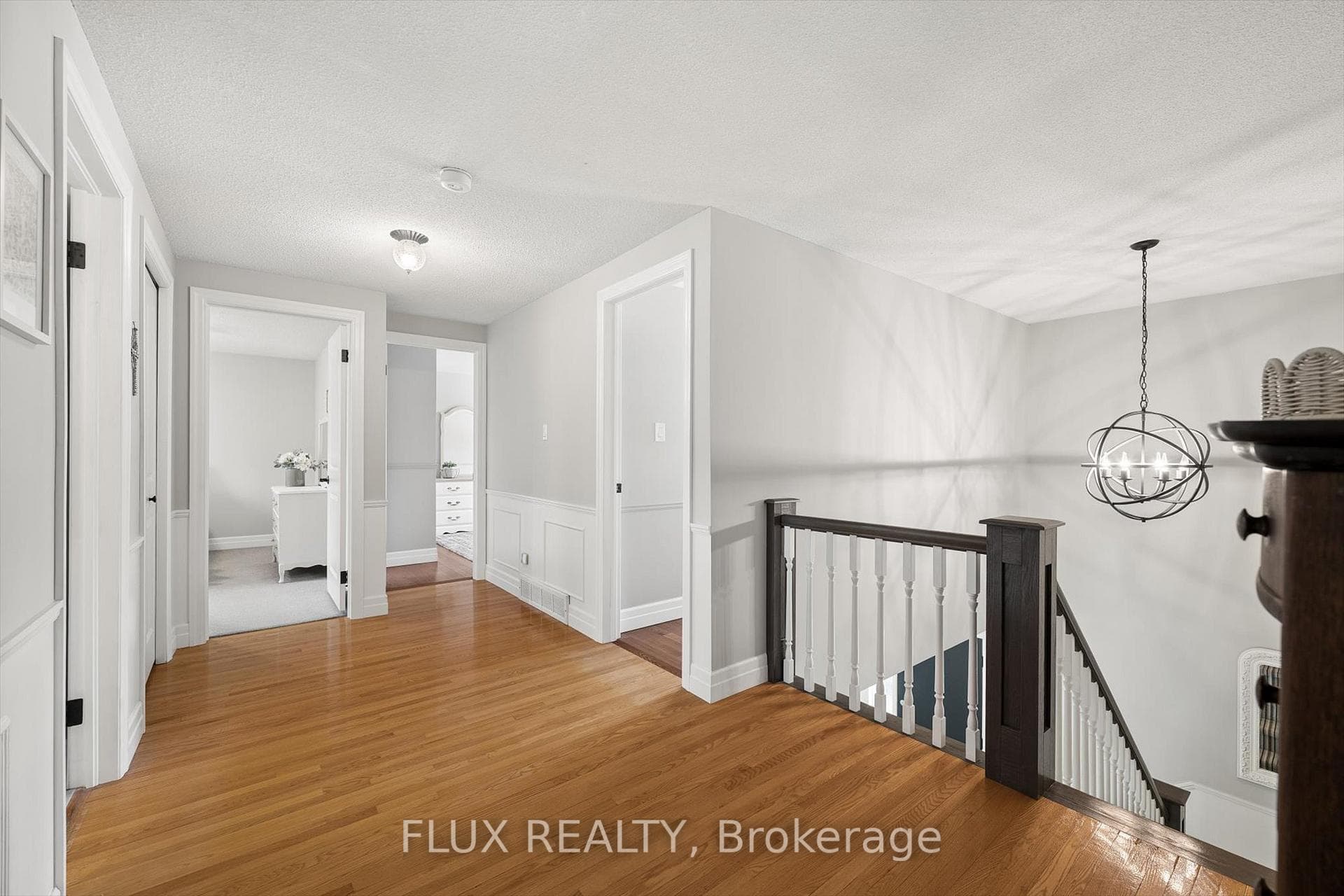 29 Nightingale Crescent photo 22
