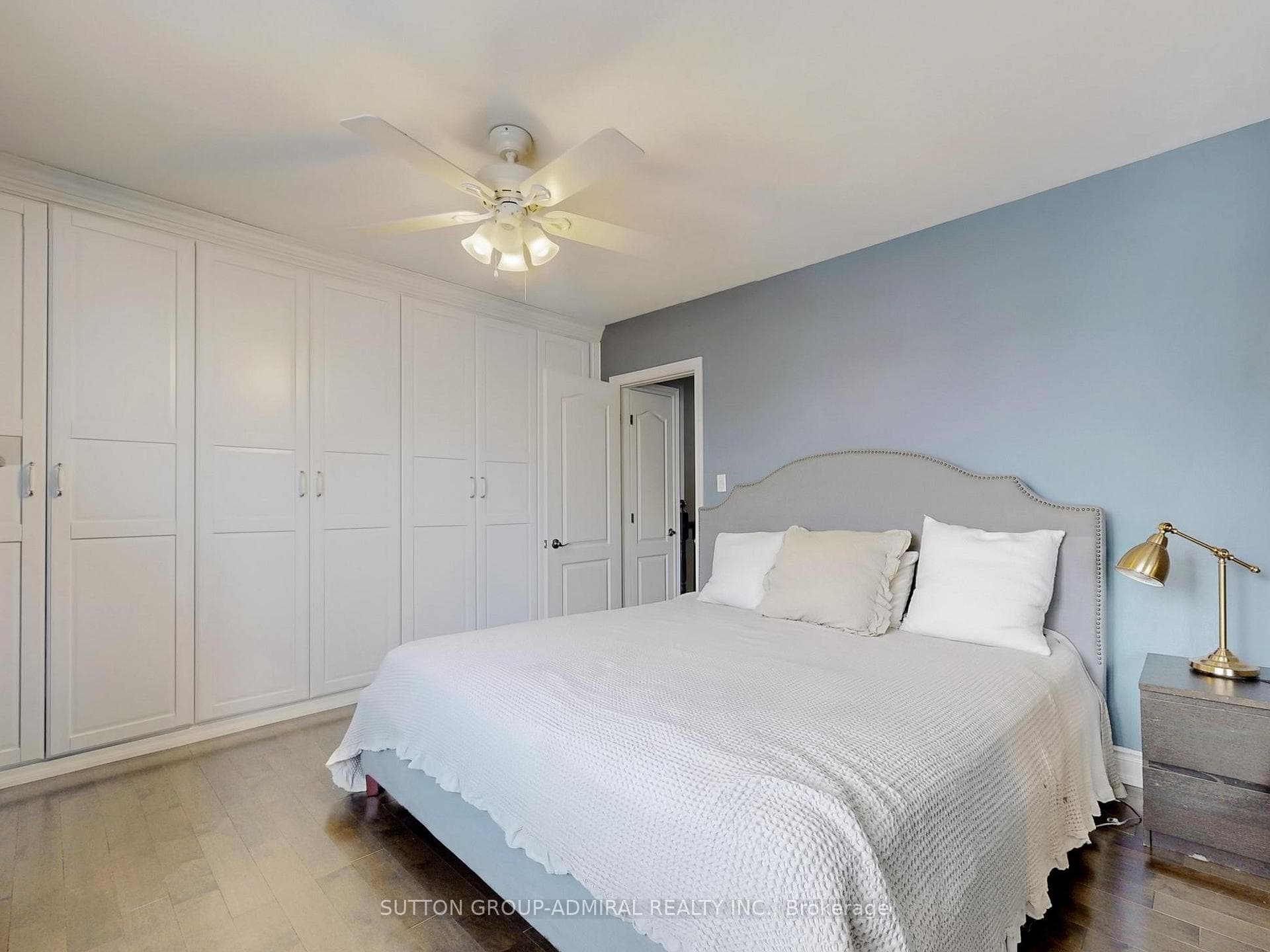 294 Boon Avenue photo 22