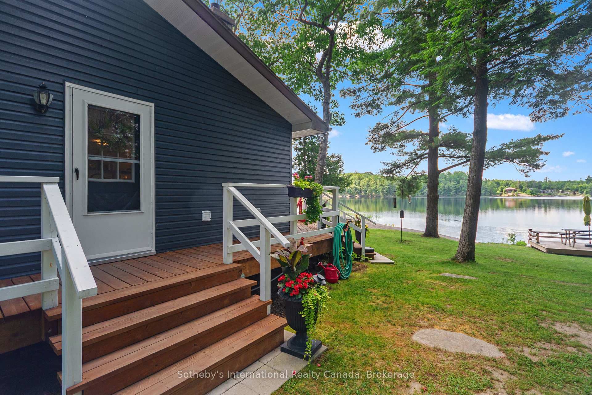 834 Eastshore Road photo 17