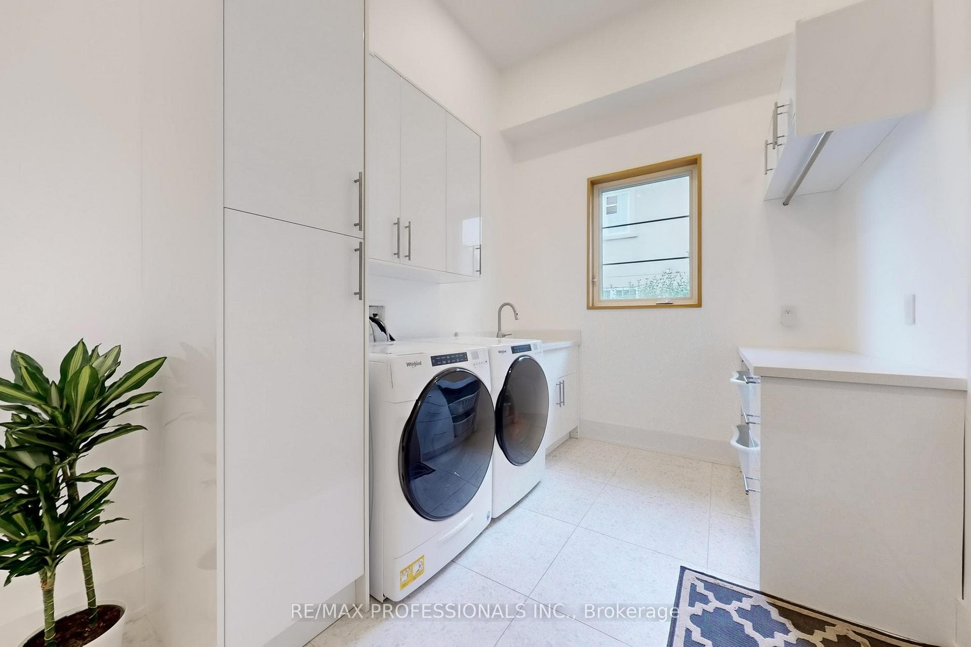 2615 Whaley Drive photo 23