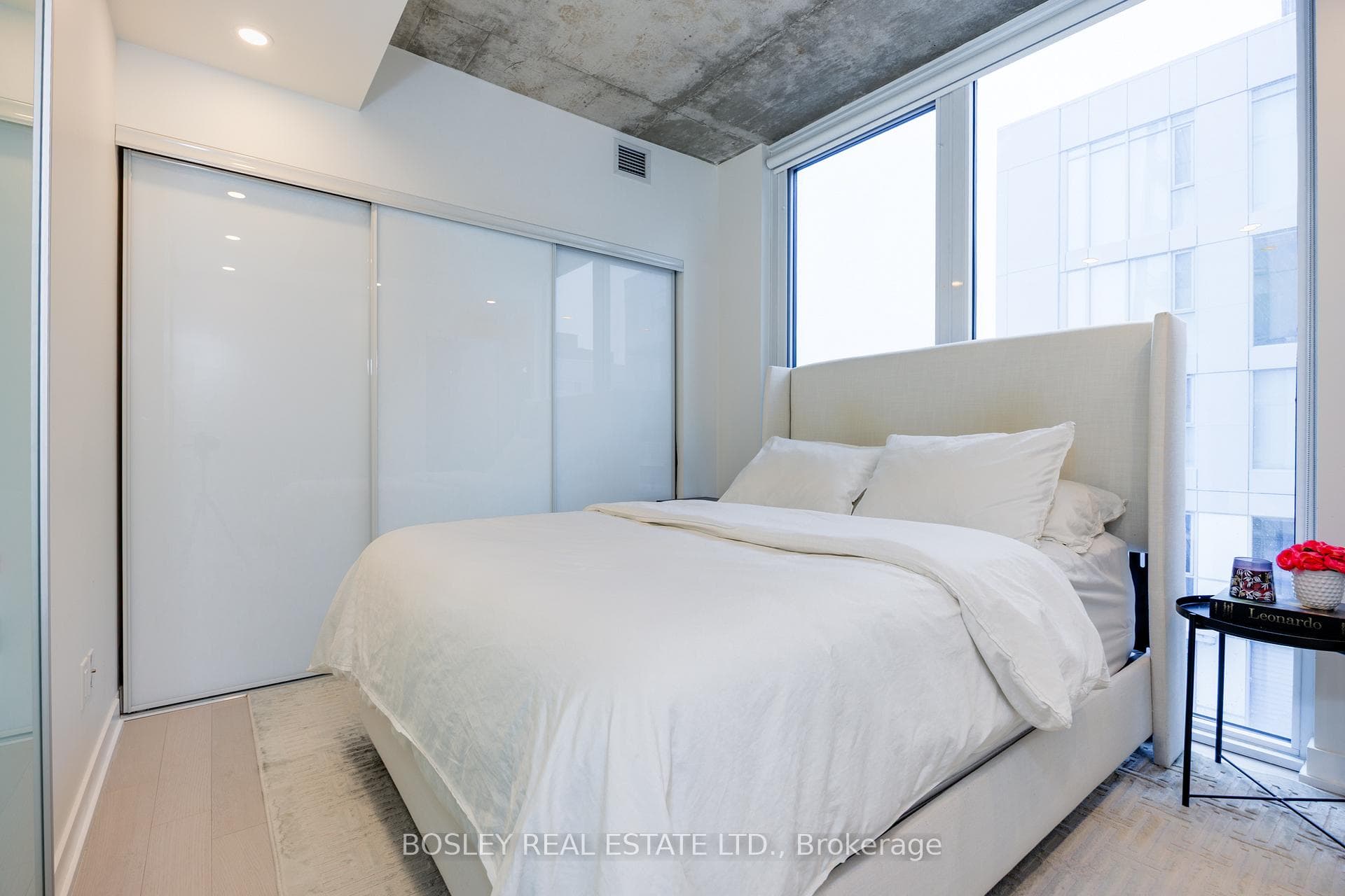 15 Baseball Place Unit 1210 photo 12