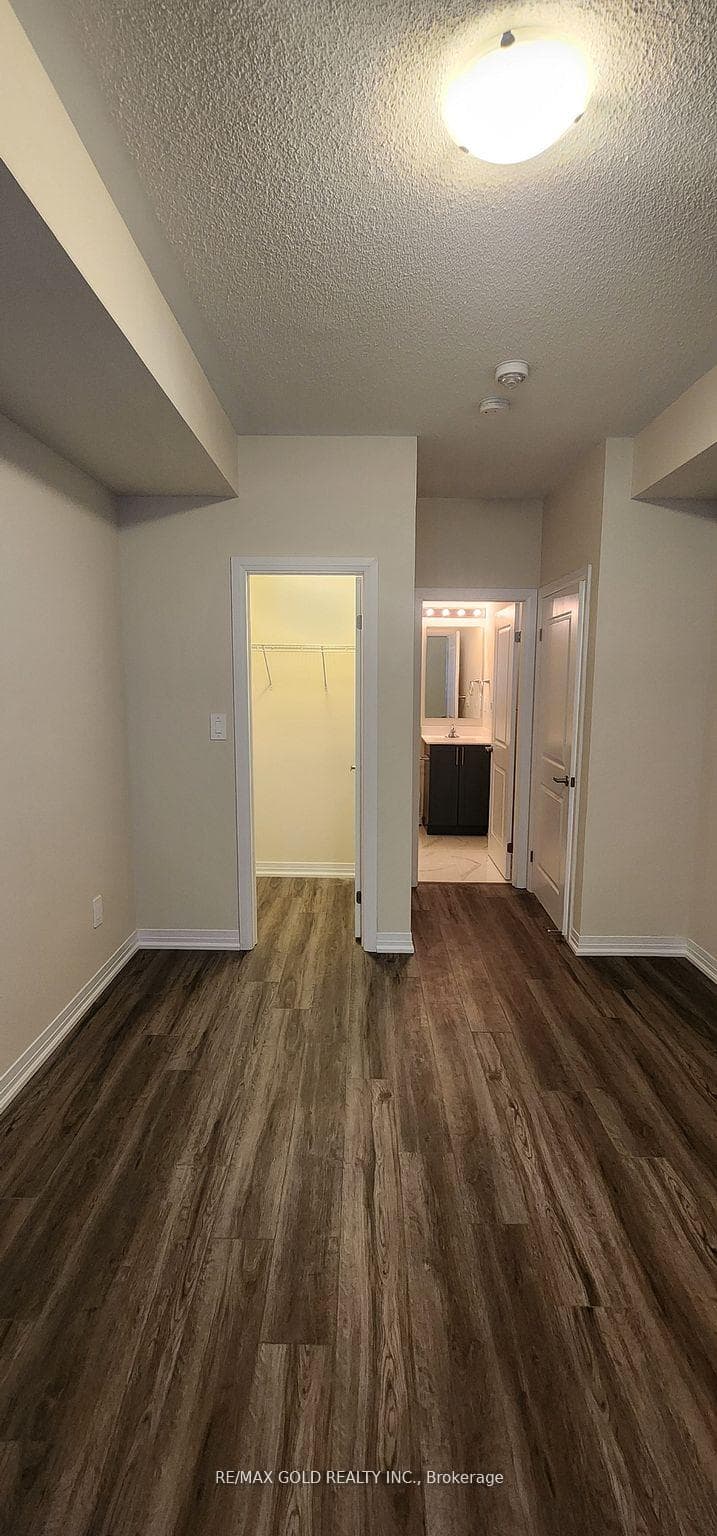 1589 Rose Way Unit 118 photo 19