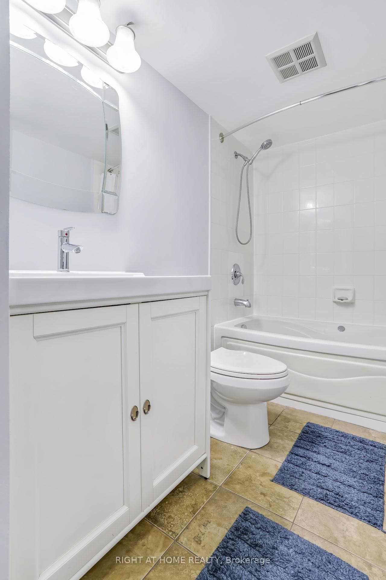 Primary Ensuite
