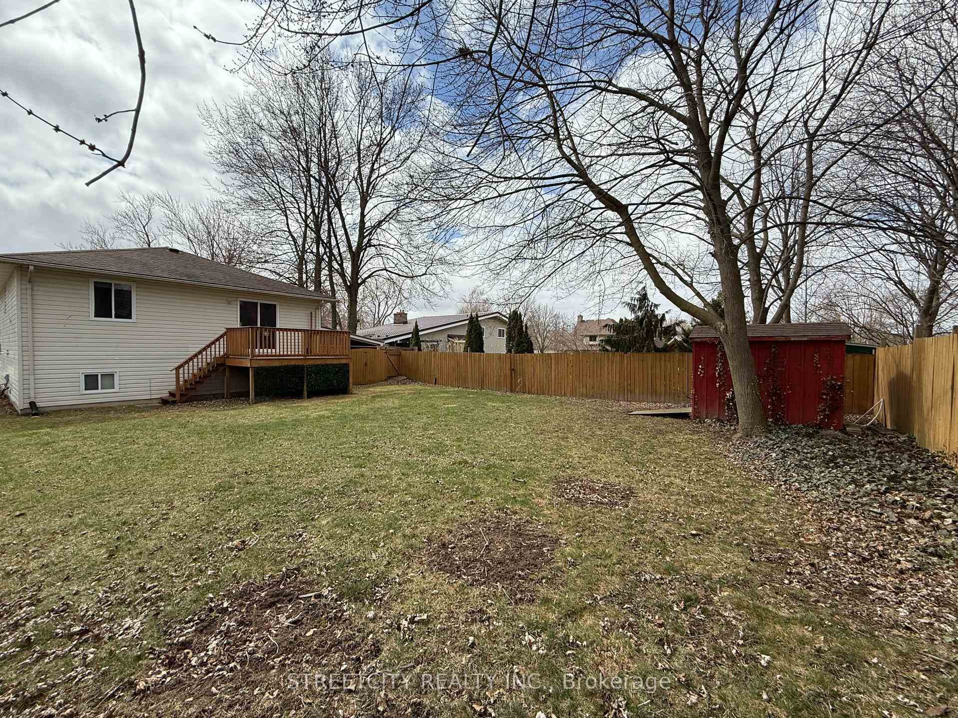 509 Brooke Street photo 22