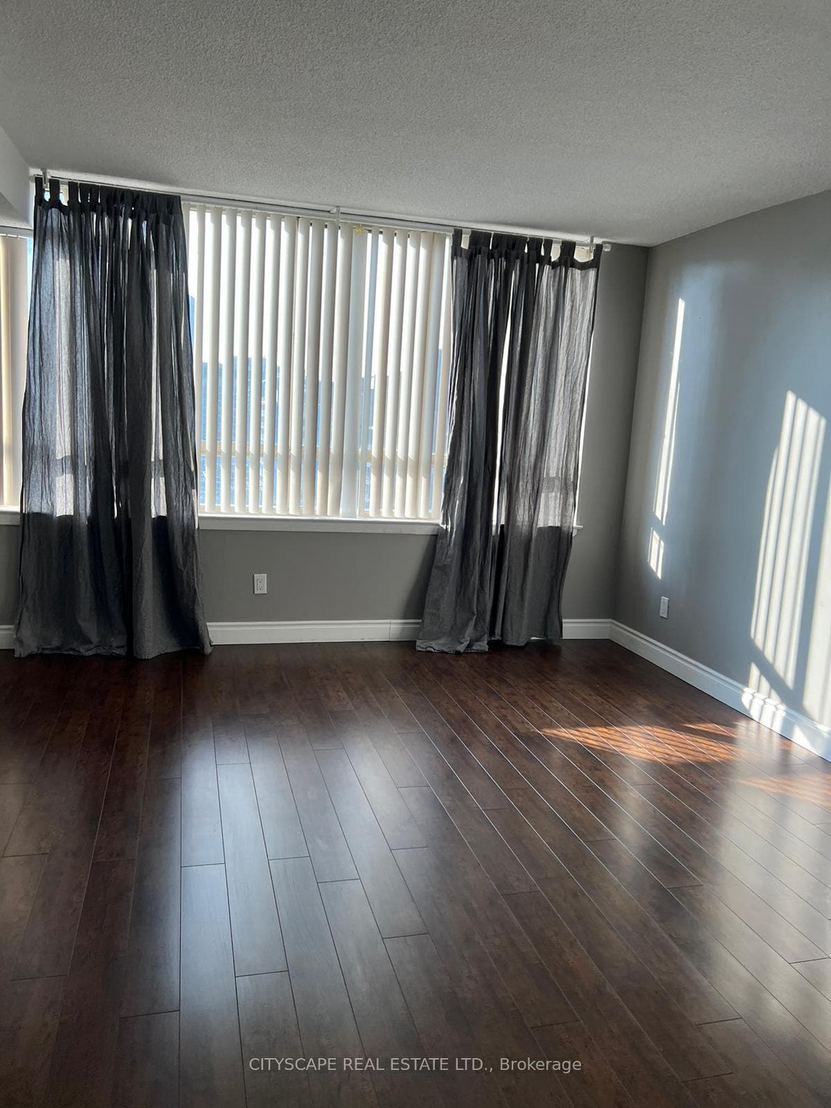633 Bay Street Unit 1815 photo 11
