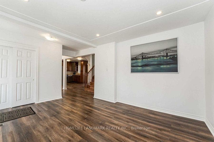 22 Morgan Avenue photo 4